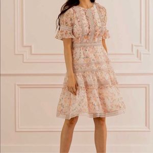 NWT! RACHEL PARCELL MIXED TRIM DRESS 💕🤍🌸